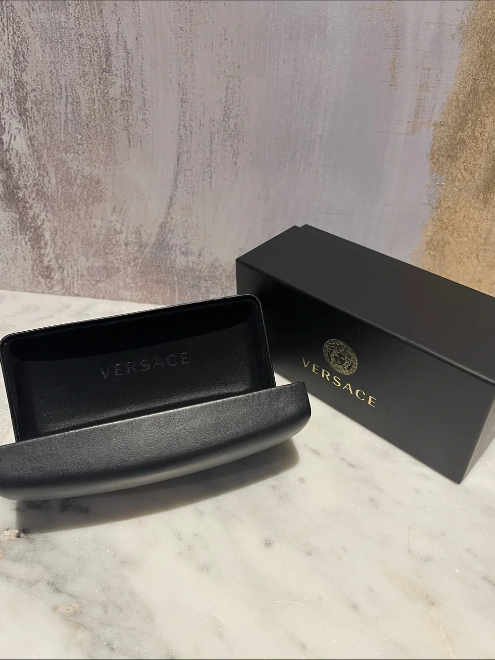 New Black VERSACE glasses case w/box 💖 - Picture 2 of 8
